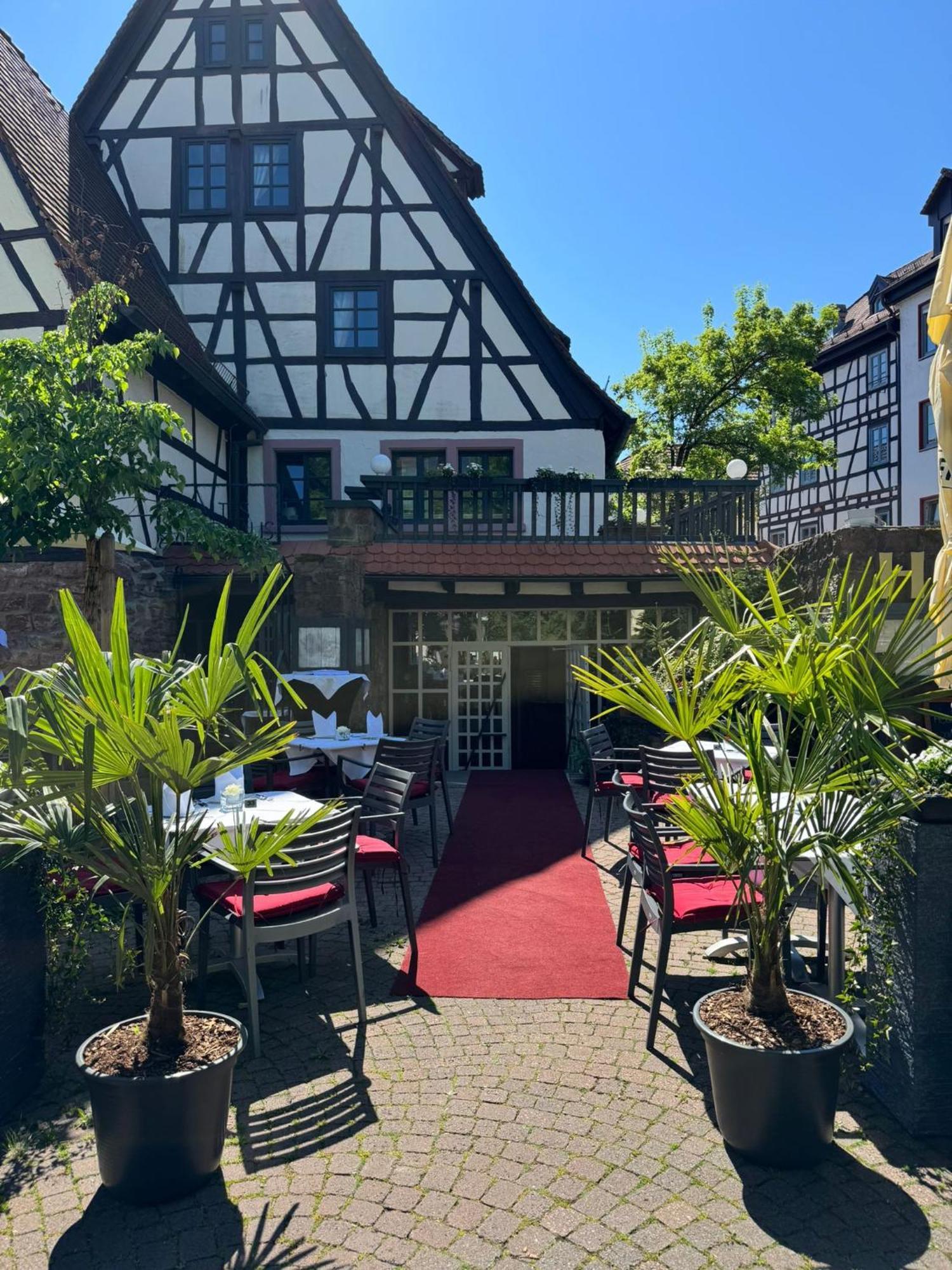 Hotel Restaurant Altes Badhaus Eberbach  Exteriör bild