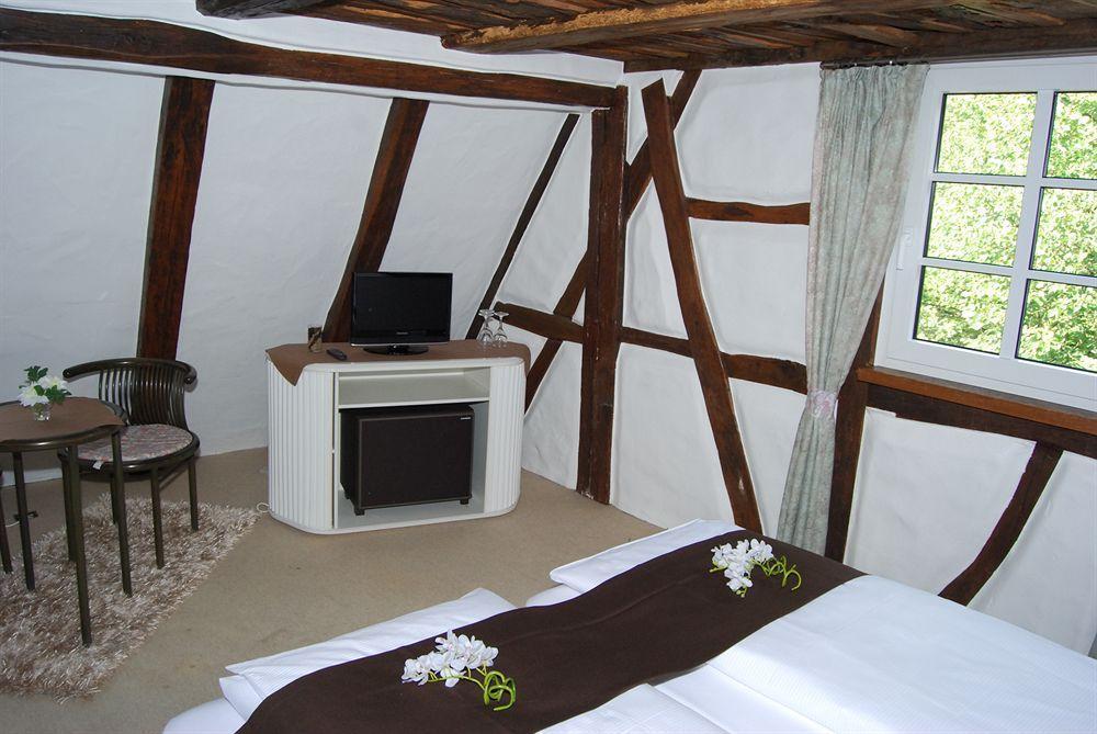 Hotel Restaurant Altes Badhaus Eberbach  Exteriör bild